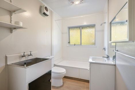 Photo of property in 10f3 Petherick Crescent, Johnsonville, Wellington, 6037