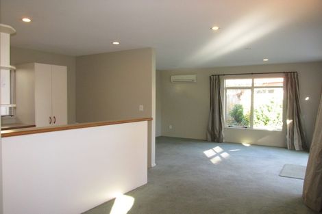 Photo of property in 35 Parade Court, Addington, Christchurch, 8024
