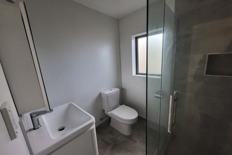 Photo of property in 12 Mallard Place, Unsworth Heights, Auckland, 0632