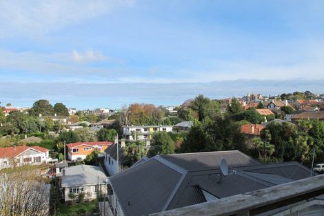 Photo of property in 66 Lonsdale Street, Belleknowes, Dunedin, 9011