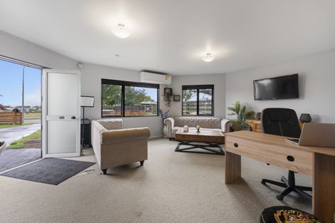 Photo of property in 89 Arthur Crescent, Hilltop, Taupo, 3330