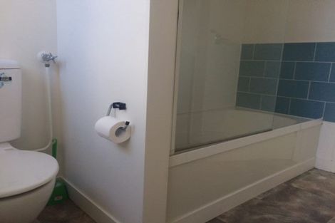 Photo of property in 136 Hutchinson Avenue, New Lynn, Auckland, 0600