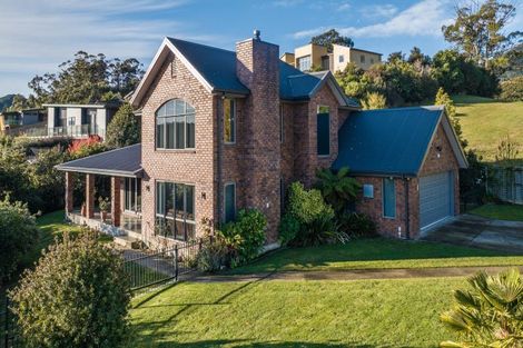 Photo of property in 5 Fantail Heights, Picton, 7220