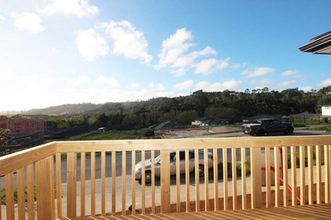 Photo of property in 78 Jeroboam Loop, Kumeu, 0810
