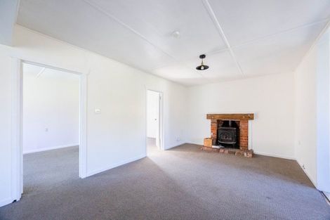 Photo of property in 21 Great North Road, Waipawa, 4210