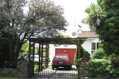 Photo of property in 12 Laing Crescent, Heathcote Valley, Christchurch, 8022