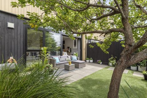 Photo of property in 16 Hastings Street, Hobsonville, Auckland, 0616