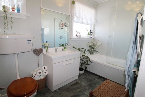 Photo of property in 1 Kent Street, Oamaru North, Oamaru, 9400