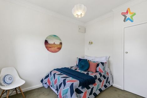 Photo of property in 23 Waikare Street, Karori, Wellington, 6012