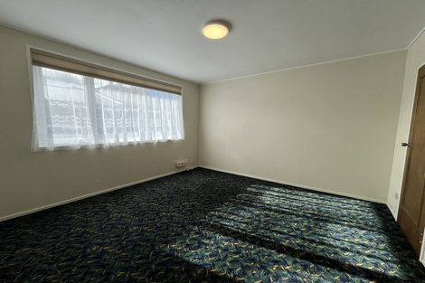 Photo of property in 38 Duchess Place, Maupuia, Wellington, 6022