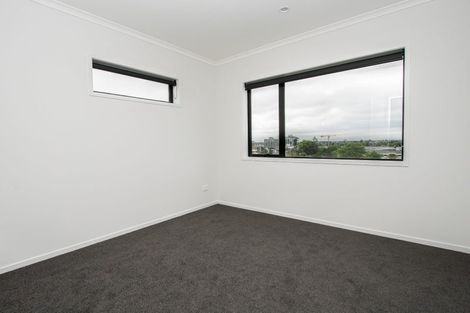 Photo of property in 12/14u Ruakiwi Road, Hamilton Lake, Hamilton, 3204