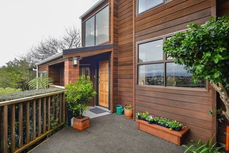 Photo of property in 23 Homewood Avenue, Karori, Wellington, 6012
