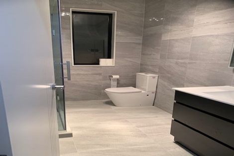 Photo of property in 24 Drumbuoy Drive, Flat Bush, Auckland, 2019