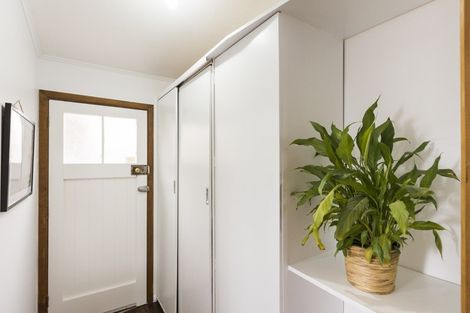 Photo of property in 9 Leeds Street, Milson, Palmerston North, 4414