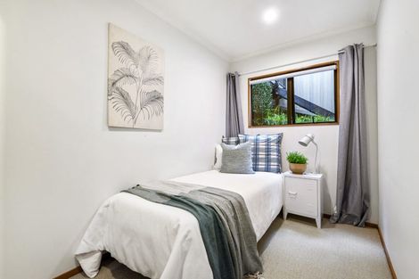 Photo of property in 24a Seaview Avenue, Northcote, Auckland, 0627