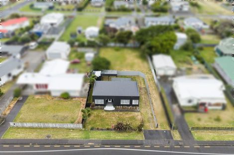 Photo of property in 55 Seabury Avenue, Foxton Beach, Foxton, 4815