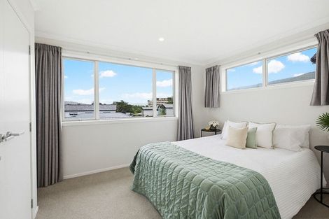 Photo of property in 13 Karearea Avenue, Kenepuru, Porirua, 5022