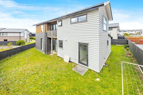 Photo of property in 18 Hirimate Place, Flat Bush, Auckland, 2019