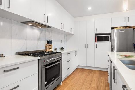 Photo of property in 76b Glamorgan Drive, Torbay, Auckland, 0630