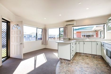 Photo of property in 4/42 Sanders Avenue, Westown, New Plymouth, 4310