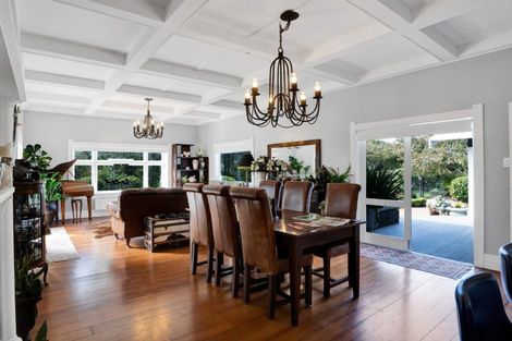 Photo of property in 500 Richmond Road, Lepperton, New Plymouth, 4373