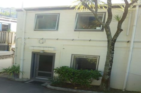 Photo of property in Sherwood Mews, 28l Bidwill Street, Mount Cook, Wellington, 6021