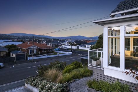 Photo of property in 163 Victoria Road, Saint Clair, Dunedin, 9012