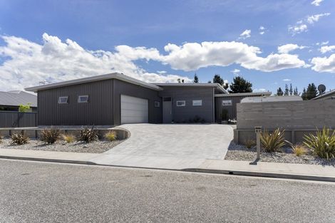 Photo of property in 67 Larch Crescent, Alexandra, 9320
