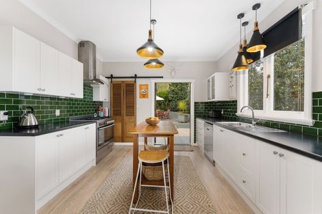Photo of property in 122 Lord Rutherford Road South, Brightwater, 7022