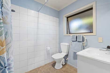 Photo of property in 6 Ash Place, Whalers Gate, New Plymouth, 4310