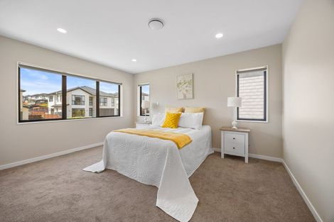 Photo of property in 67 Drumbuoy Drive, Flat Bush, Auckland, 2019