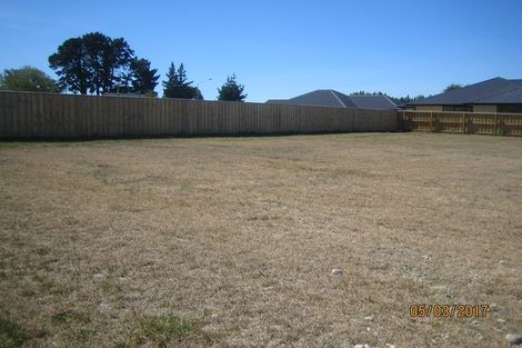 Photo of property in 137 Styx Mill Road, Casebrook, Christchurch, 8051