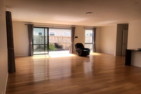 Photo of property in 35 Thistle Close, Beachlands, Auckland, 2018