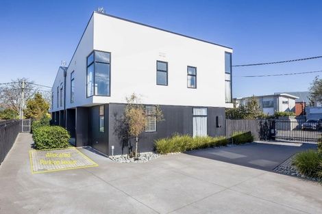 Photo of property in 6/63 Poulson Street, Addington, Christchurch, 8024