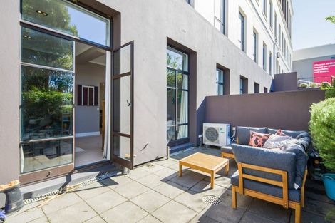 Photo of property in Augusta Apartments, 1/254 Willis Street, Te Aro, Wellington, 6011
