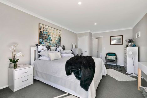 Photo of property in 24 Kupe Drive, Whitianga, 3510