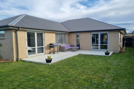Photo of property in 36 Aroha Street, Pegasus, 7612