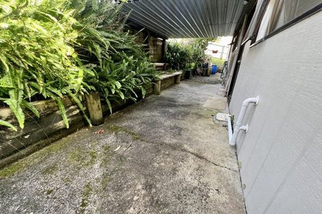 Photo of property in 1/35 D'oyly Drive, Stanmore Bay, Whangaparaoa, 0932