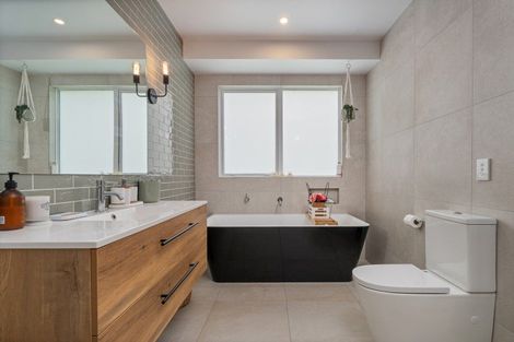 Photo of property in 14 Ataahua Views Terrace, Wharekaho, Whitianga, 3510