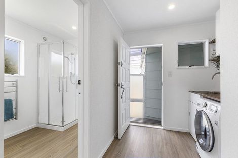 Photo of property in 35 James Cook Drive, Whitby, Porirua, 5024