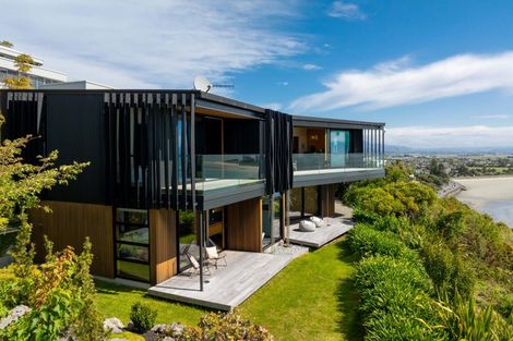 Photo of property in 36 The Cliffs, Britannia Heights, Nelson, 7010