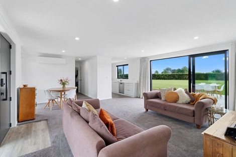 Photo of property in 15 Millpark Lane, Matangi, 3287