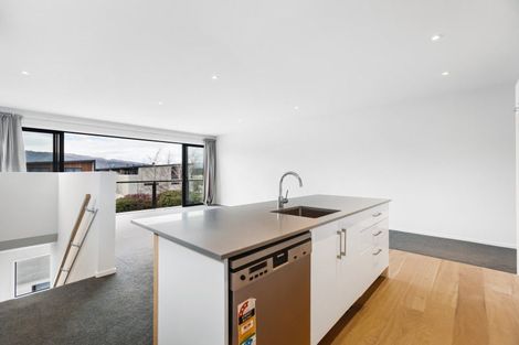Photo of property in 12 Le Mans Grove, Cromwell, 9384