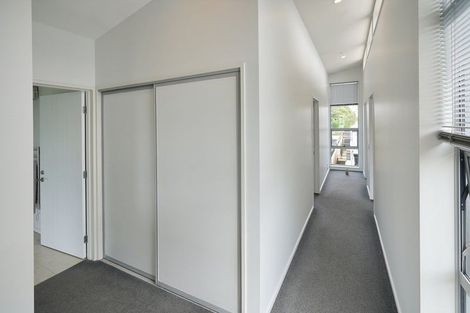 Photo of property in 30f Lyndon Street, Riccarton, Christchurch, 8041
