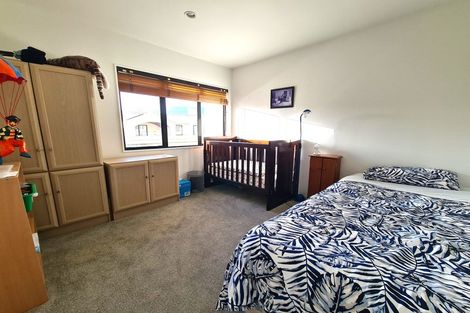 Photo of property in 22u7 Oriental Terrace, Oriental Bay, Wellington, 6011