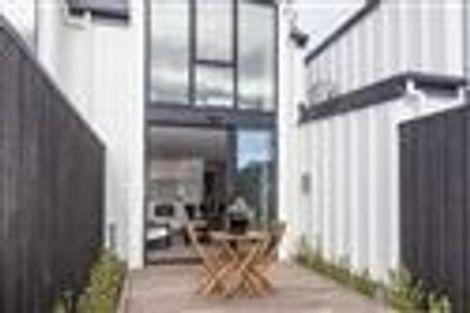 Photo of property in 1036e Colombo Street, St Albans, Christchurch, 8014