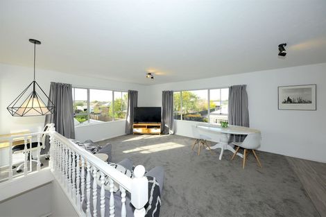 Photo of property in 2/5 Frome Place, St Albans, Christchurch, 8052