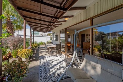 Photo of property in 4 Courtney Place, Pauanui, Hikuai, 3579