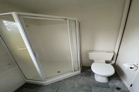 Photo of property in 2/47 Lavery Place, Sunnynook, Auckland, 0632