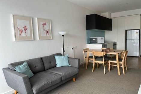 Photo of property in 102/19 Rawene Road, Birkenhead, Auckland, 0626